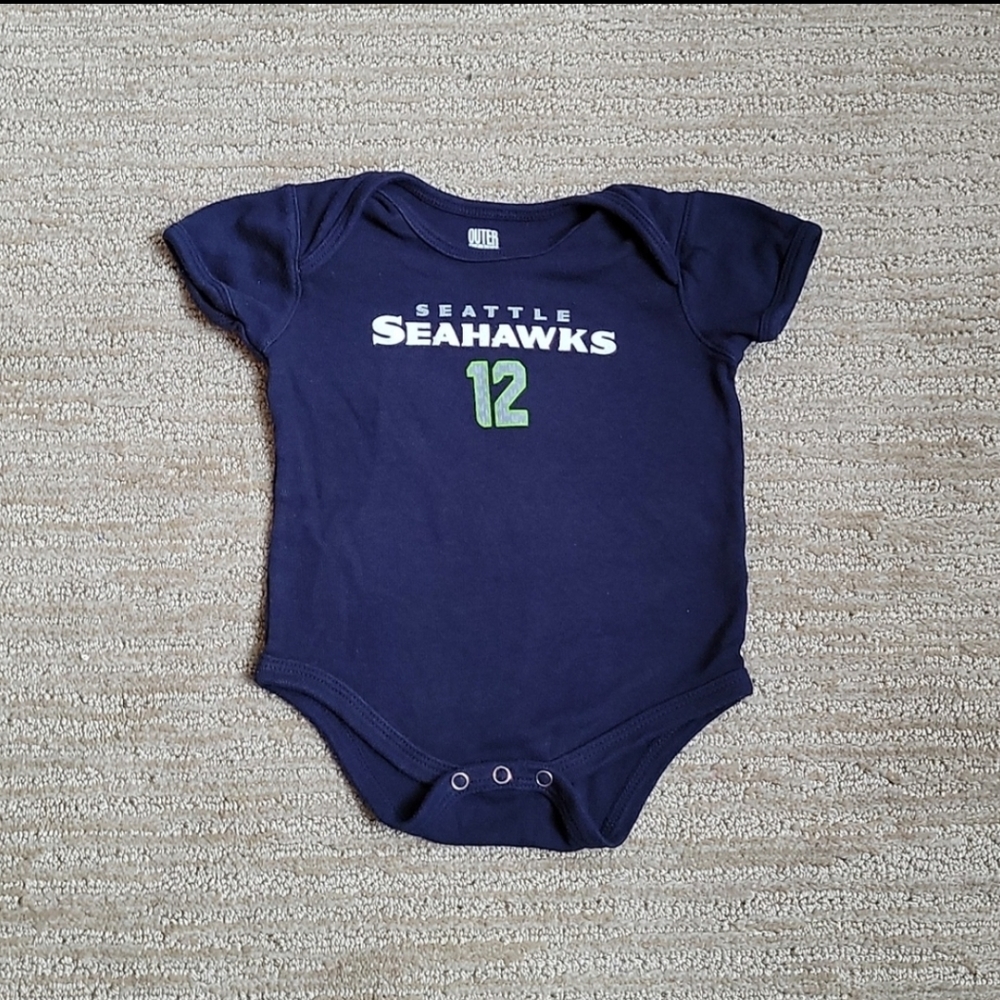 Outer Stuff Seattle Seahawks Fan 12 Bodysuit Size 6-9 Months
